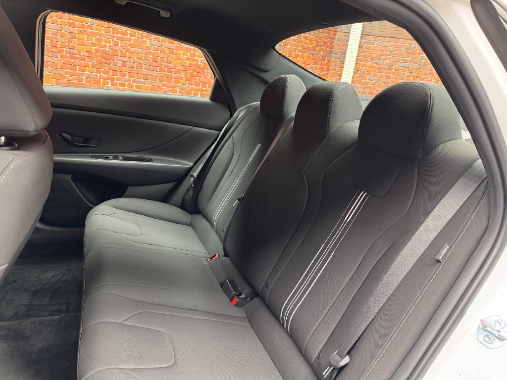 Used 2026 Hyundai Elantra Sport FWD image 26