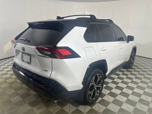Used 2024 Toyota RAV4 XSE w/ Premium Package AWD/4WD image 7