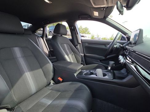 Used 2024 Honda Civic Sport image 12