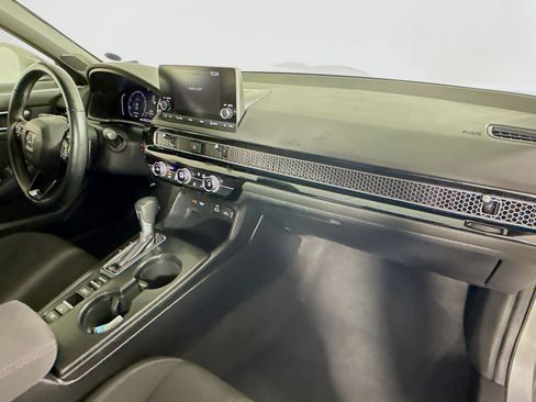Certified 2024 Honda Civic Sport image 34