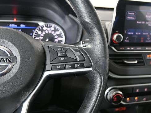Used 2019 Nissan Altima 2.5 S FWD image 33
