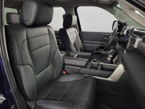 Used 2023 Toyota Tundra Limited image 15