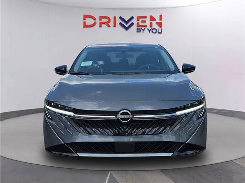 New 2026 Nissan Sentra SV w/ SV Convenience Package FWD image 9