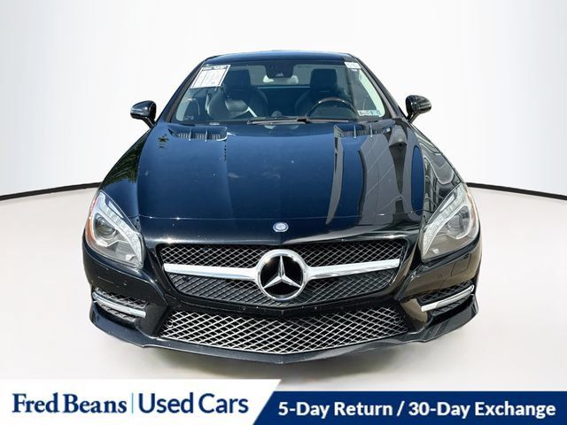 Used 2014 Mercedes-Benz SL 550 image 2