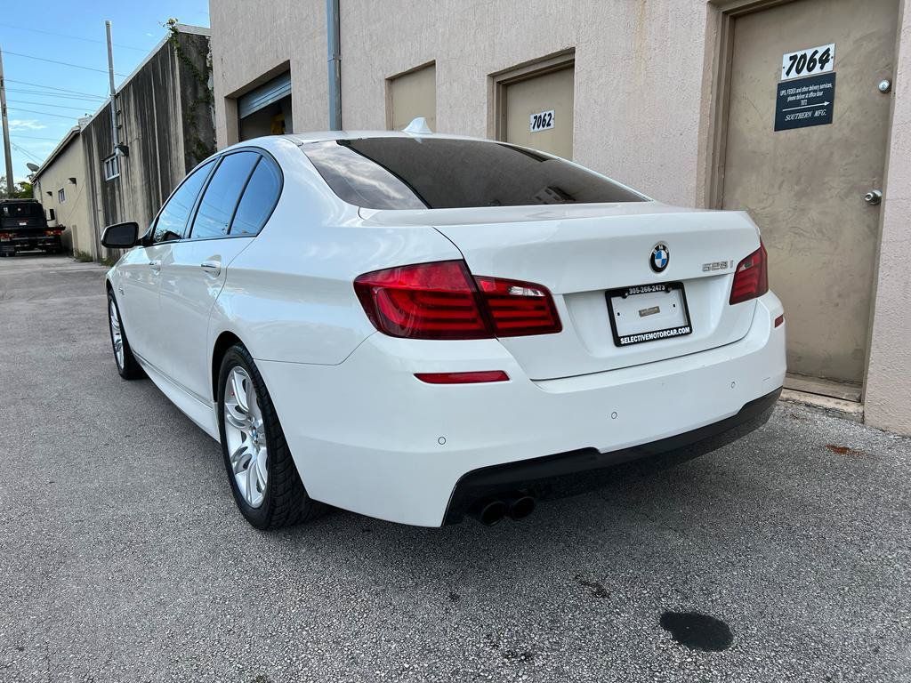 Used 2012 BMW 528i Sedan RWD image 10