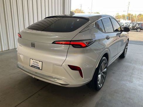 Used 2024 Buick Envista Avenir FWD image 25