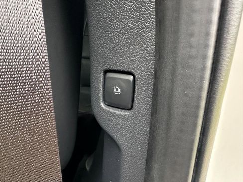 Used 2023 Lincoln Navigator Reserve AWD/4WD image 25