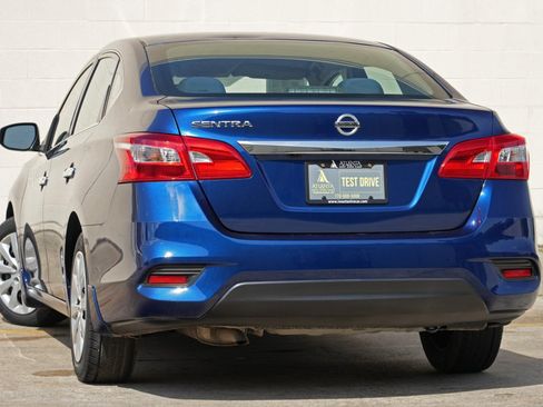 Used 2019 Nissan Sentra S FWD image 5