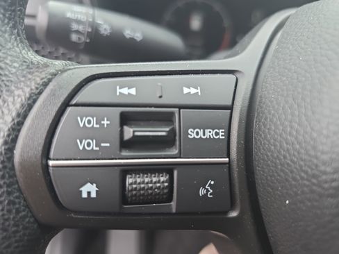 Used 2024 Honda CR-V EX image 16