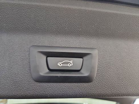 Used 2019 BMW X3 xDrive30i w/ Driving Assistance Package image 49