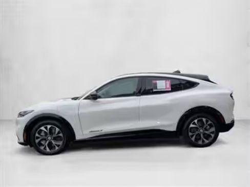 Used 2023 Ford Mustang Mach-E Premium image 8