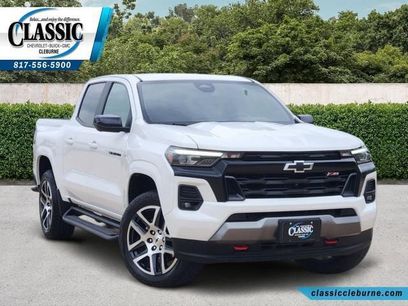 Used 2024 Chevrolet Colorado Z71 w/ Z71 Convenience Package 2