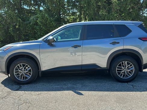 Certified 2023 Nissan Rogue S image 25