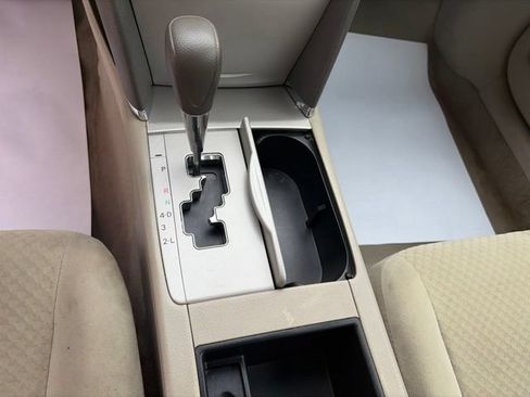 Used 2009 Toyota Camry LE FWD image 14