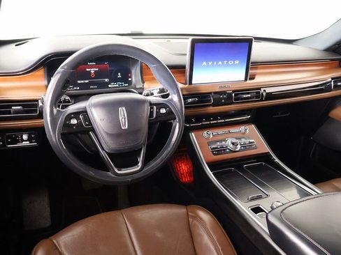 Used 2021 Lincoln Aviator Grand Touring w/ Equipment Group 301A image 2