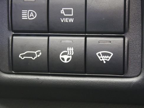 Used 2022 Toyota Highlander Limited image 43