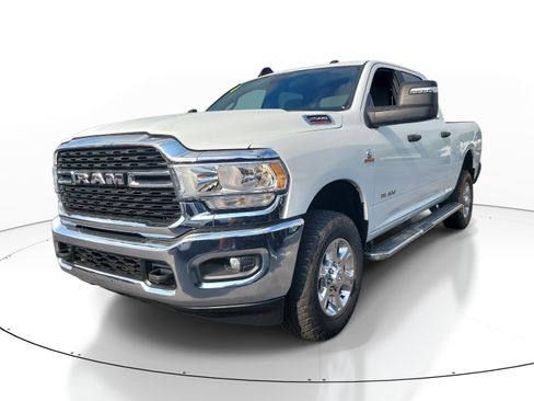 Used 2024 RAM 2500 Big Horn image 3