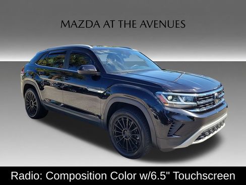 Used 2022 Volkswagen Atlas Cross Sport SE FWD image 3