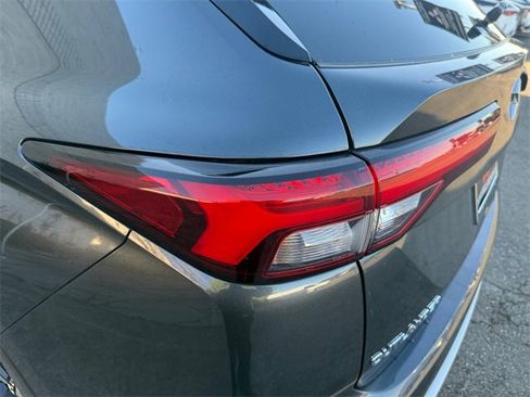 Used 2024 Mitsubishi Outlander SE image 33