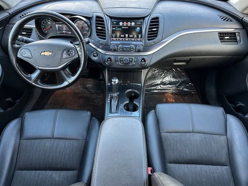 Used 2019 Chevrolet Impala LT image 13