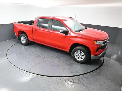 Used 2025 Chevrolet Silverado 1500 LT w/ Work Truck Package AWD/4WD image 17