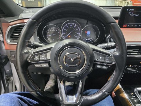 Used 2017 MAZDA CX-9 Signature image 40