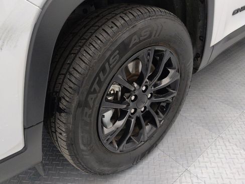 Used 2023 Jeep Cherokee Altitude Lux image 31