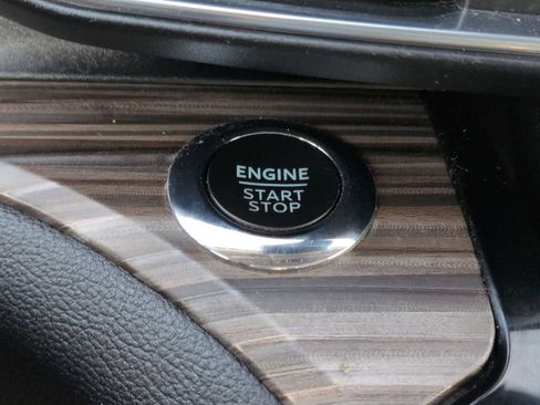 Used 2023 Ford Explorer Limited RWD image 29