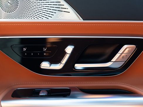 Used 2024 Mercedes-Benz AMG GT 63 image 24