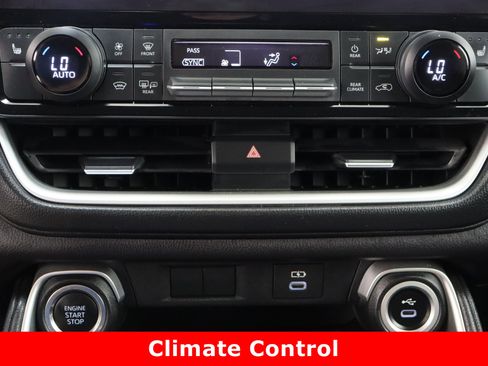 Certified 2025 Toyota Grand Highlander AWD image 20