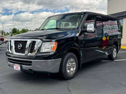 Used 2018 Nissan NV 3500 SV w/ Navigation Package RWD image 8