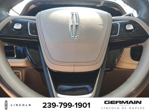 Certified 2022 Lincoln Aviator Reserve AWD/4WD image 24