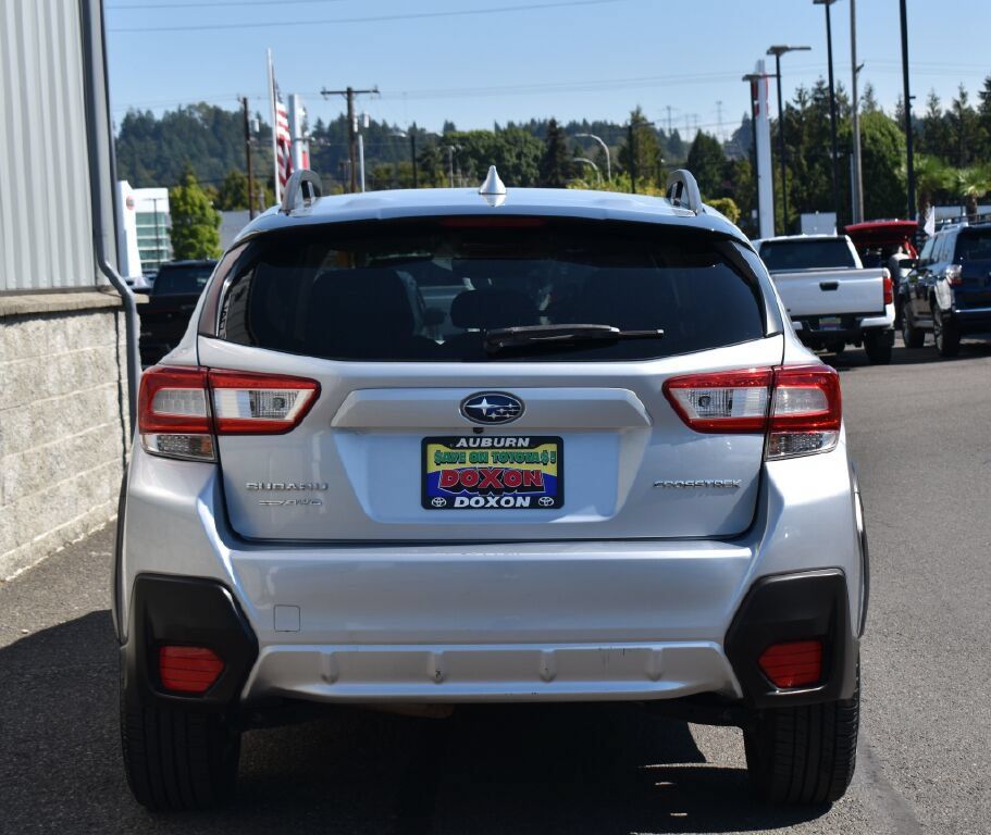 Used 2018 Subaru Crosstrek 2.0i Premium AWD/4WD image 6