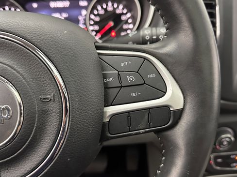 Used 2019 Jeep Compass Latitude w/ Popular Equipment Group image 19