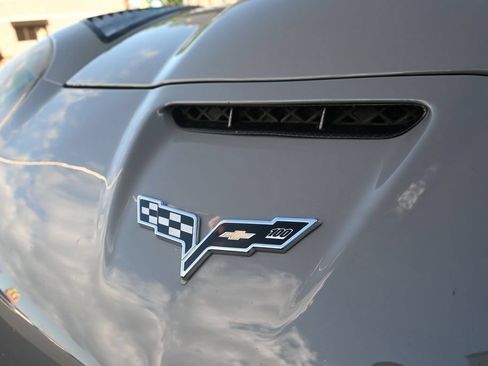 Used 2010 Chevrolet Corvette ZR1 w/ Preferred Equipment Group RWD image 13