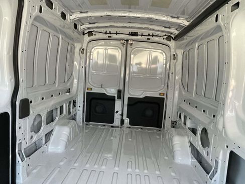 New 2026 Ford Transit 250 148 Medium Roof image 9