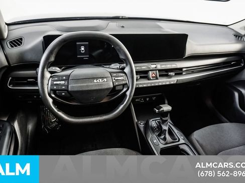 Used 2025 Kia K4 FWD image 22