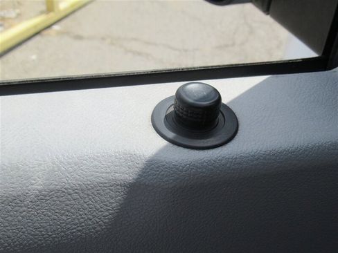 Used 2013 Ford E-150 and Econoline 150 w/ PWR Group image 17