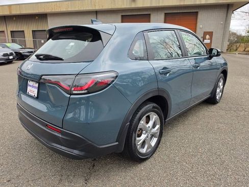 Used 2024 Honda HR-V LX image 5