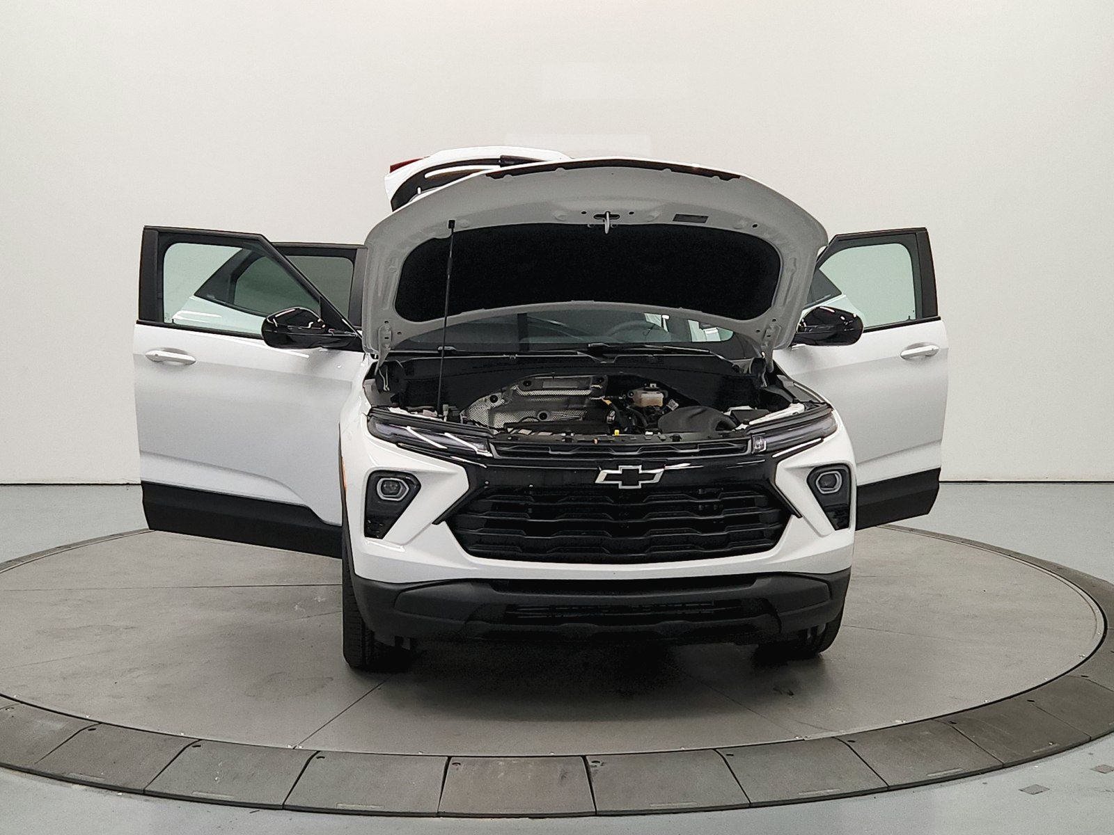 New 2026 Chevrolet TrailBlazer LT w/ Midnight Edition FWD image 11