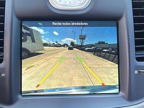 Used 2018 Chrysler 300 Touring L RWD image 37