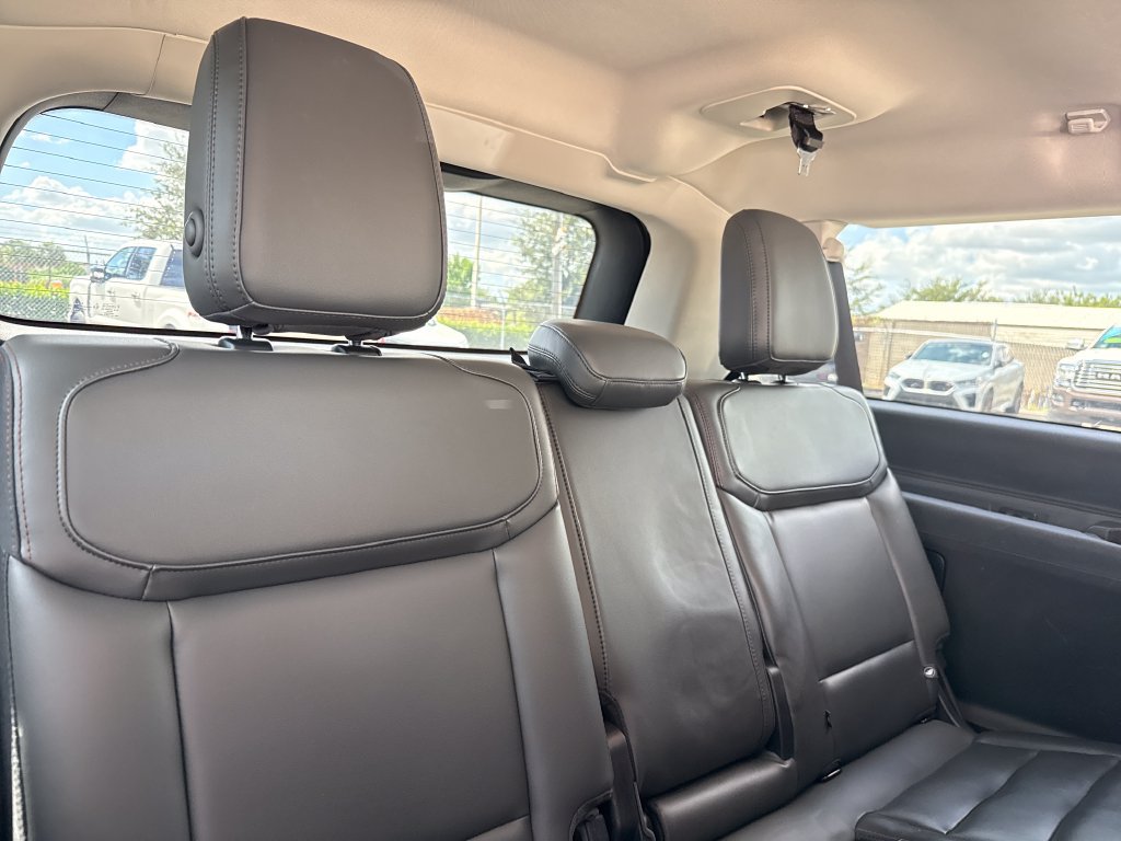 Used 2025 Ford Expedition Max Active RWD image 33