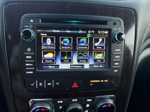 Used 2016 Chevrolet Traverse LT AWD/4WD image 10