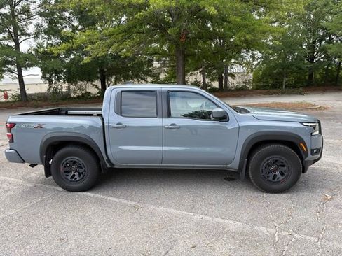 Used 2025 Nissan Frontier Pro-X w/ Pro Convenience Package RWD image 6