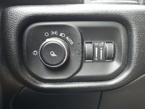 Used 2020 RAM 2500 Tradesman image 11