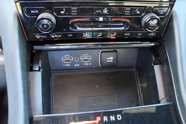 Used 2024 Jeep Grand Cherokee Altitude AWD/4WD image 20
