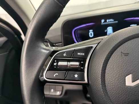 Certified 2025 Kia Seltos S AWD/4WD image 25