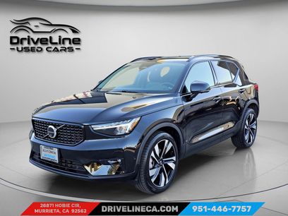 Used 2025 Volvo XC40 B5 Plus