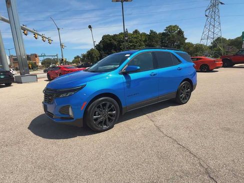 Certified 2024 Chevrolet Equinox RS AWD/4WD image 4