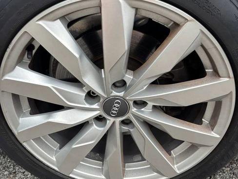 Used 2018 Audi A4 2.0T Ultra Premium w/ Convenience Package FWD image 29